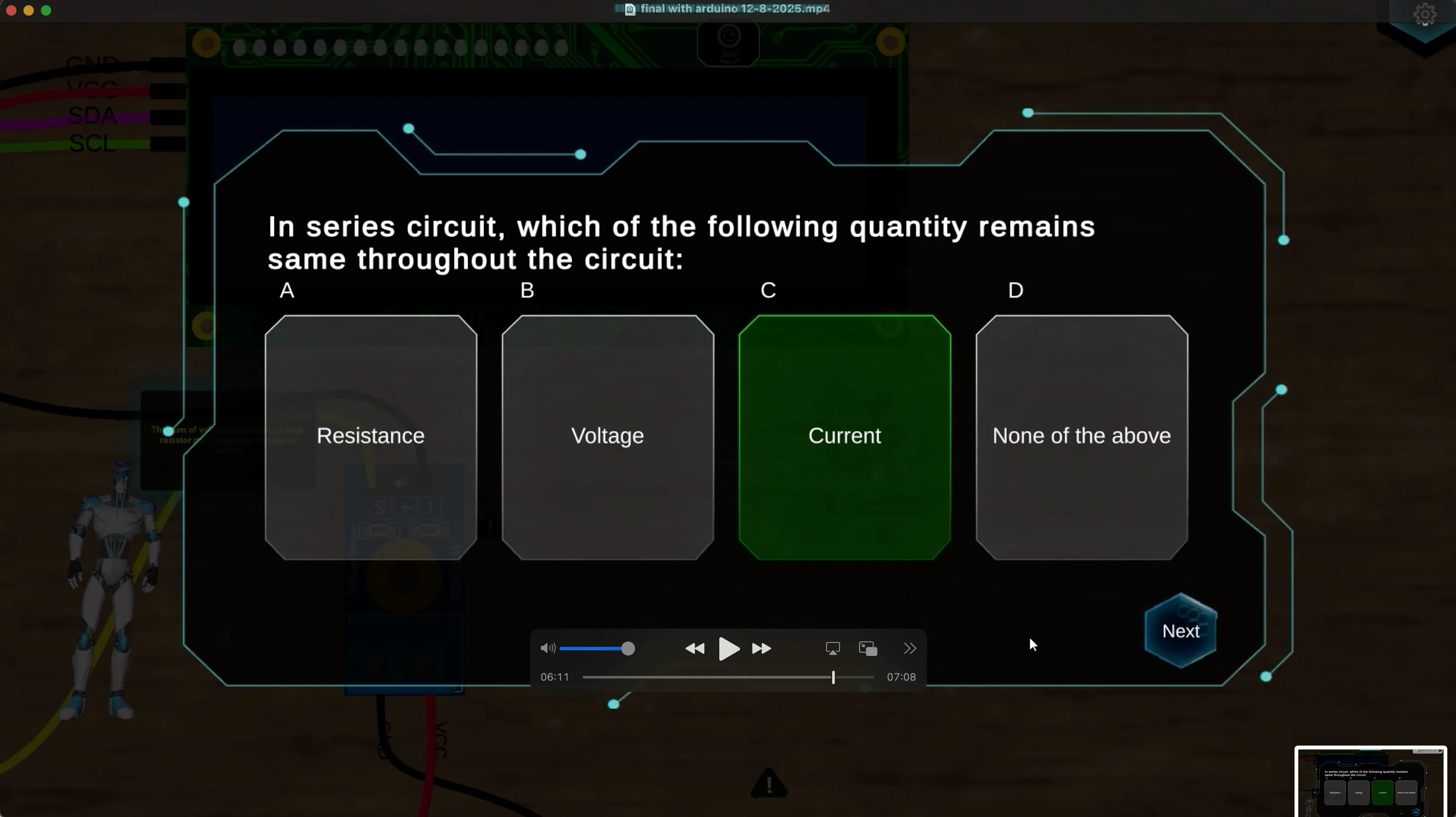 In-experiment multiple choice question on which quantity stays constant in a series circuit